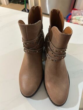 Lucky Brand Studded Tan Wrap-Strap Ankle Boots